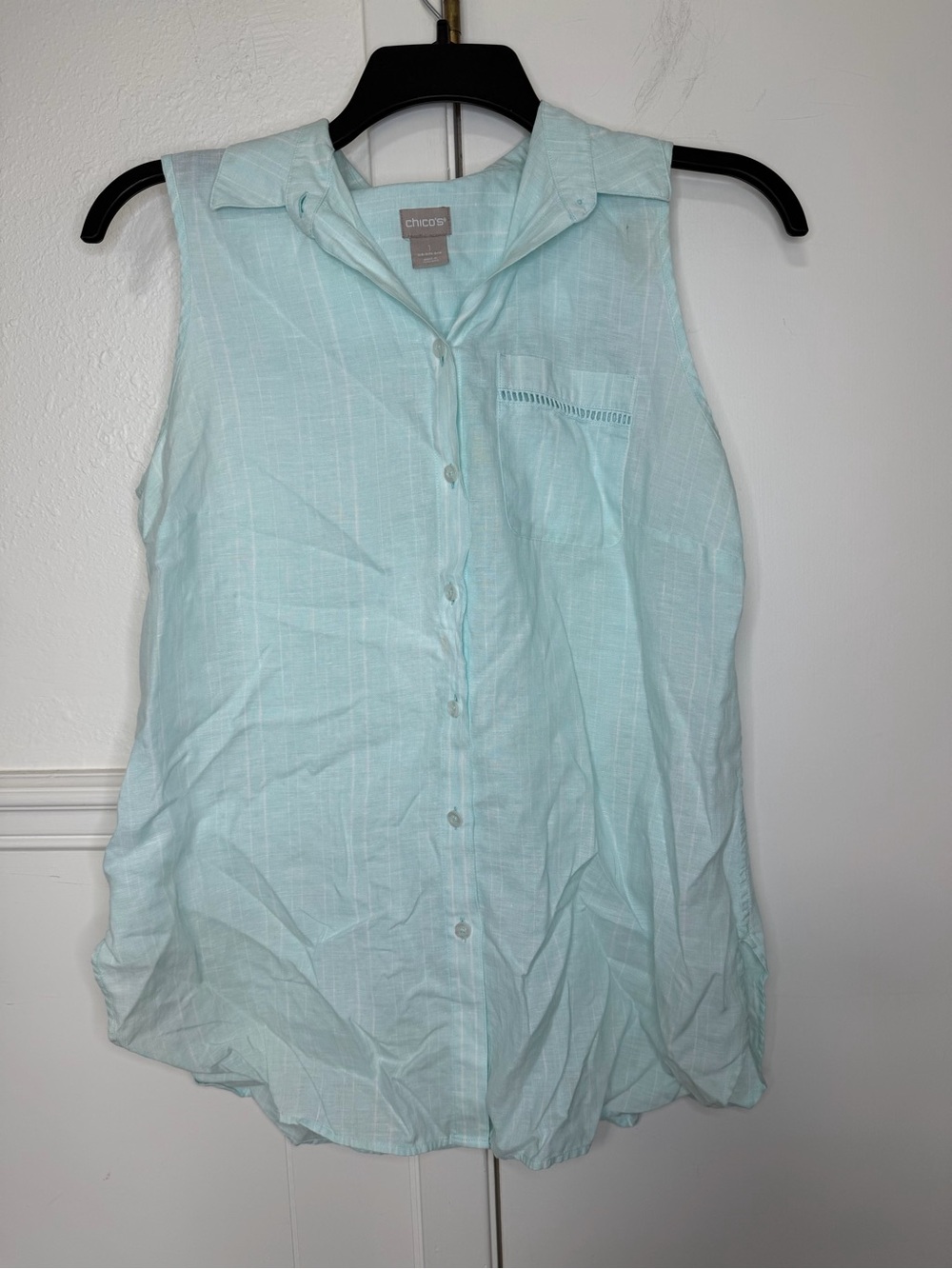 Chico's Sleeveless Button Front Top - Mint